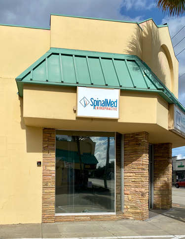 Chiropractic Winter Park FL Office Building of SpinalMed Injury and Chiropractic